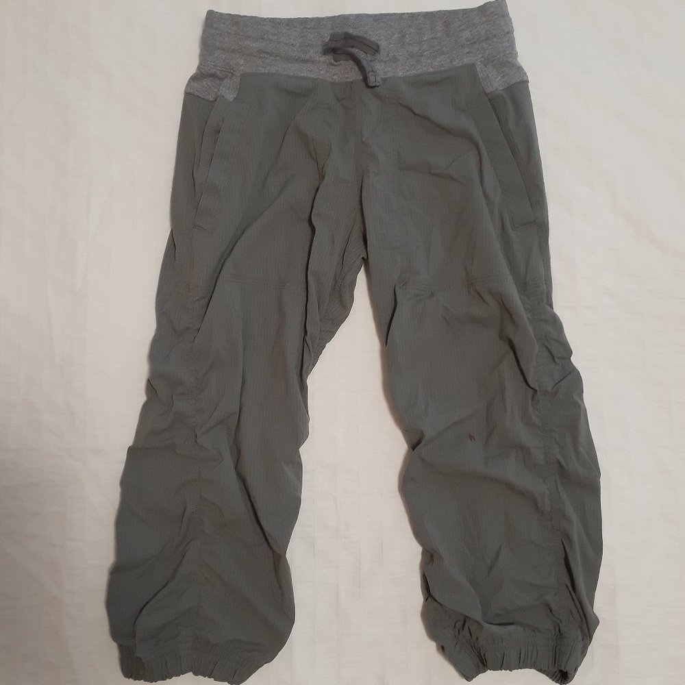 iviva trash bag capris